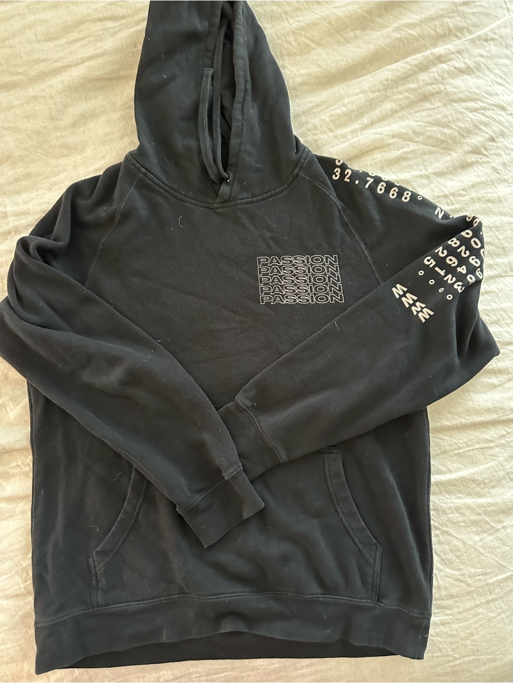 Men's Black 'Passion' Graphic Hoodie Sweatshirt